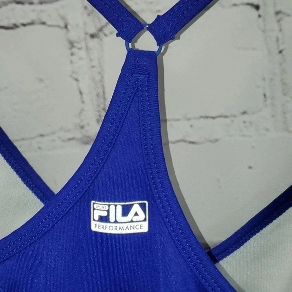 Fila Sport Performance Tank Shelf Bra Size L - Picture 10 of 13